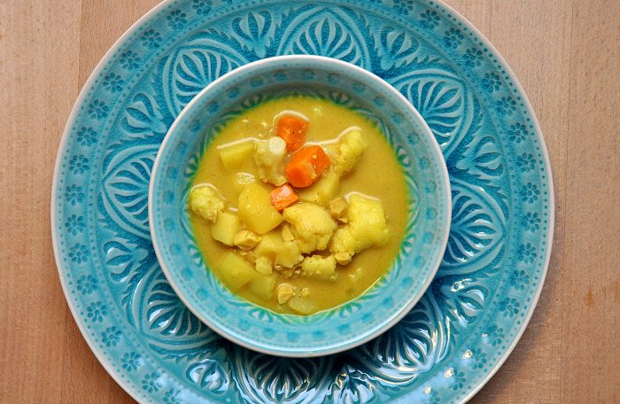 Blumenkohl-Kartoffel-Curry (Indian Style) › Vogels Küche